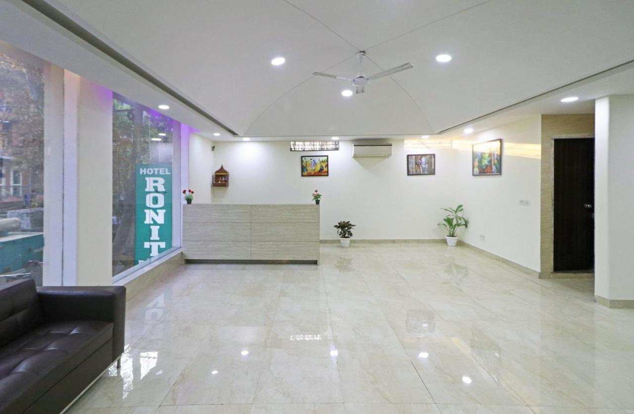 Hotel Ronit Royal Delhi Airport By D'Capitol Нью-Дели Экстерьер фото